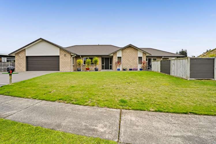 79 Links Drive Waiwhakaiho_33