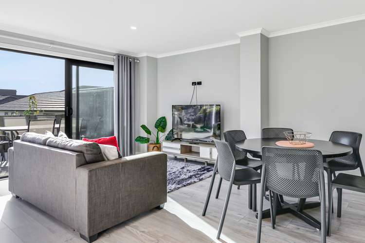 1/38 Maanihi Drive Rototuna North_23