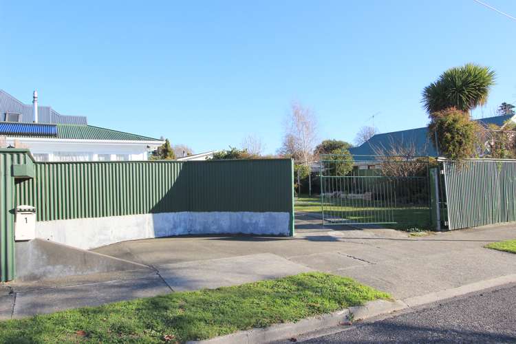 1 Whitney Street Blenheim Central_17