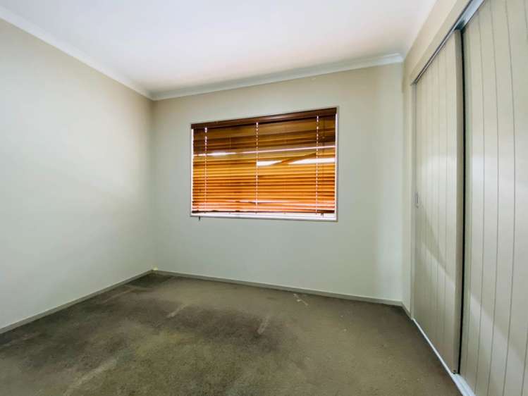 42 Accent Drive Flat Bush_9