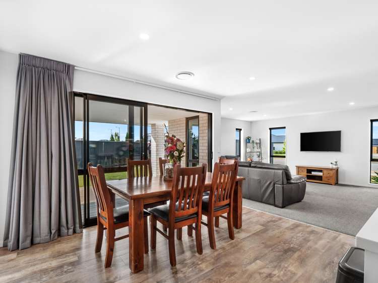 18 Whitehorn Drive Lincoln_7