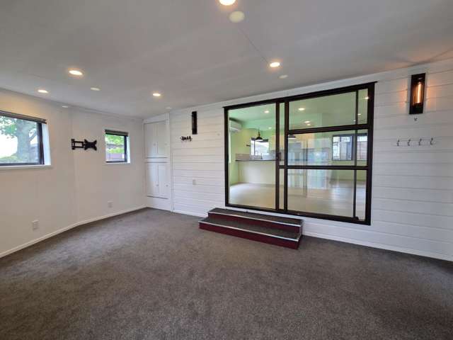 323a Hobsonville Road 1626_2
