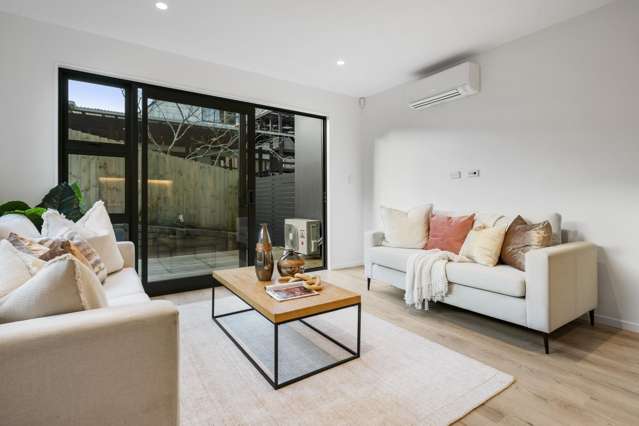 9 Pharlap Drive Northcross_4