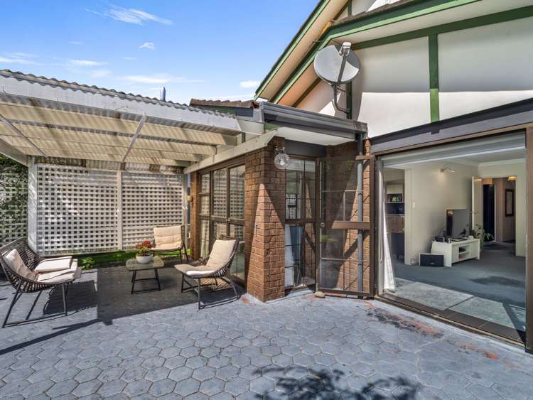 1 Acton Place Saint Johns Hill_7