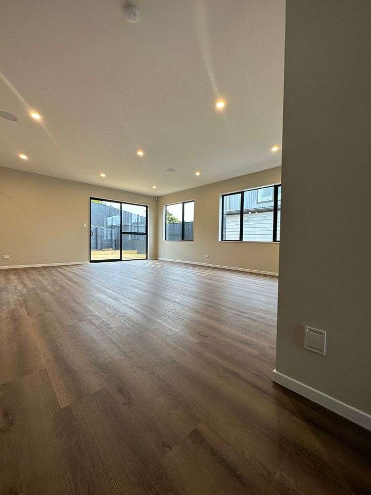 28 Bendridge Street Flat Bush_8