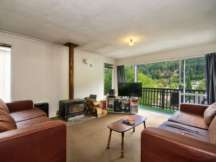 117 Hallenstein Street Queenstown_1