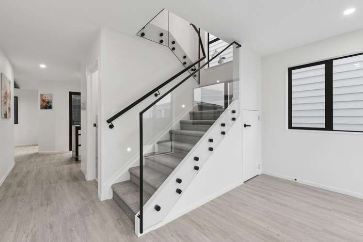 3/6 Pikitea Road Mangere Bridge_22