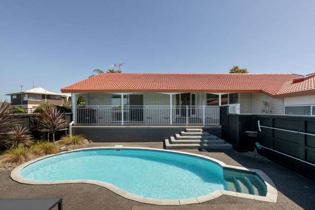 13 Clivedene Street Matua_2