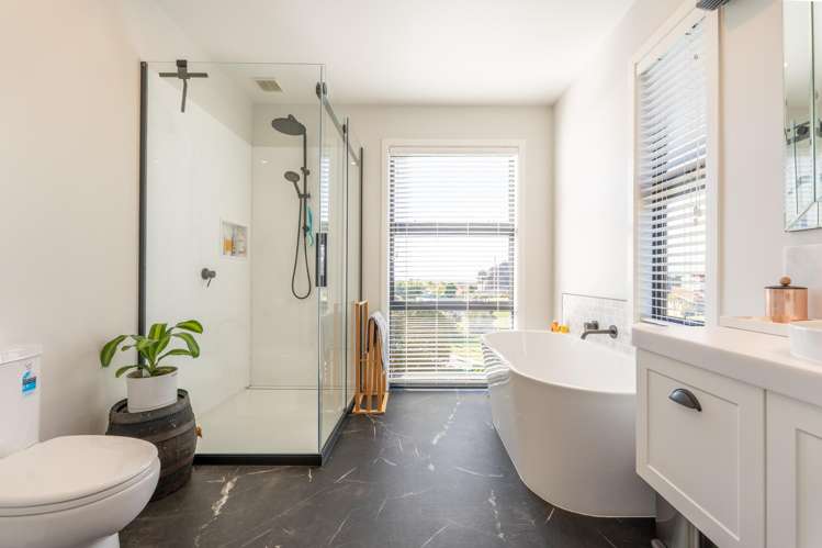 32A Tenby Street Moeraki_18