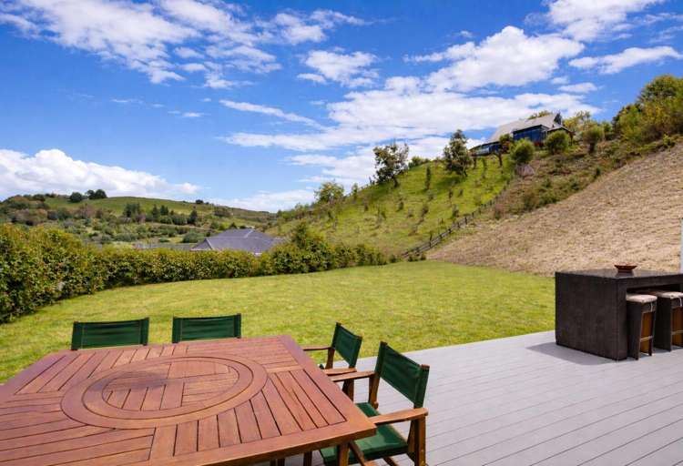 7 Ridgeway Terrace Taradale_13