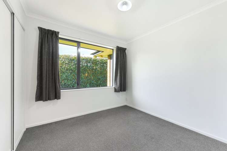 11 Otia Drive Richmond_10