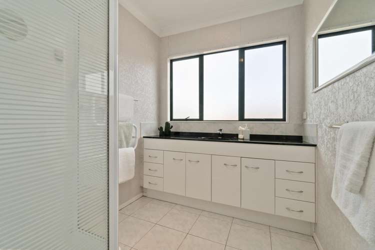 30 Millstream Drive Henderson_18