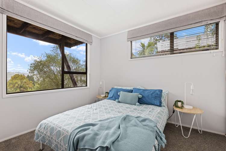 504 Beach Road Murrays Bay_17