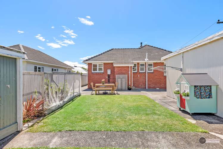 40 Hewer Crescent Naenae_17