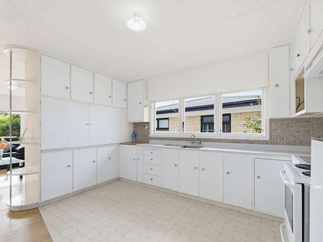 97 Kitchener Road Waiuku_2