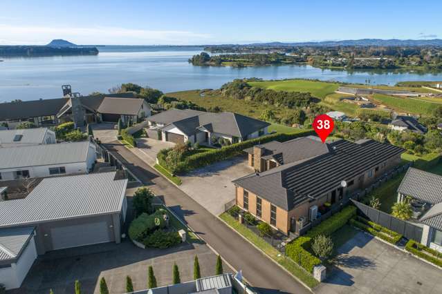 38 Holyoake Terrace Omokoroa_2