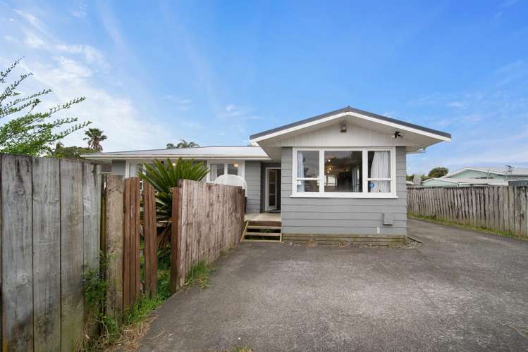 1/23 Cargill Street Papakura_16