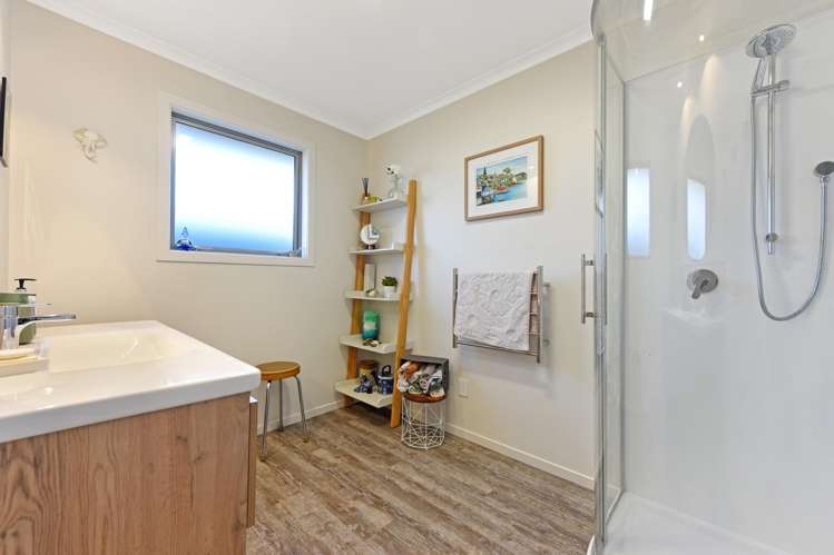 15 Midlane Crescent Richmond_16
