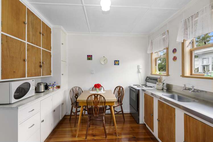 13 Bush Street Naenae_7