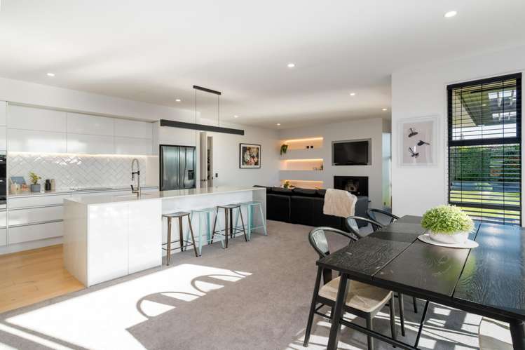 11 Minorca Lane Burwood_11