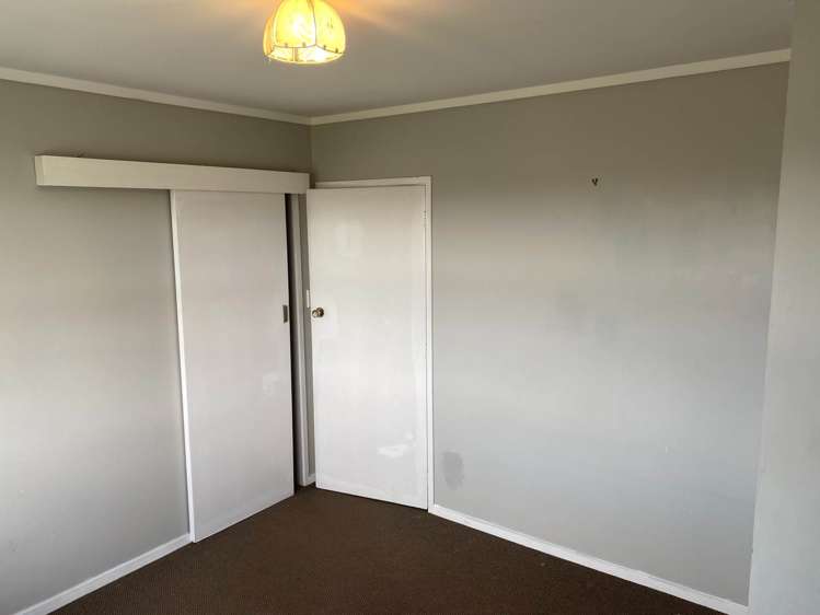 8 Patricia Place Hillpark_13