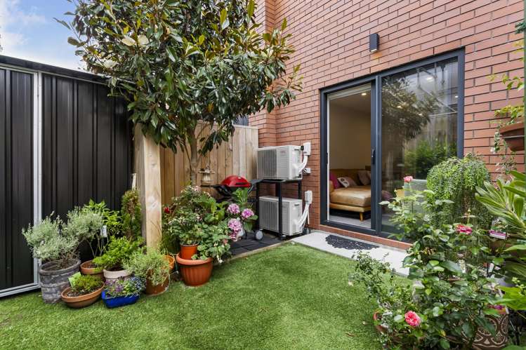 10/10 Yeovil Road Te Atatu Peninsula_19