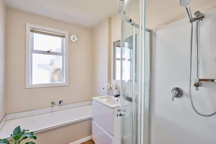15 Palmer Crescent Silverstream_13