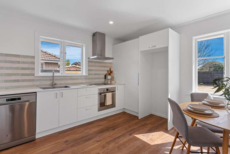 25 Bournemouth Crescent Wainoni_5