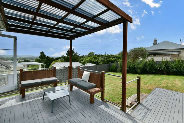 32 Karaka Street Helensville_14