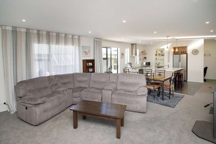 1 Meadows Drive Rolleston_6