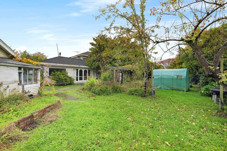 104 North Parade_4