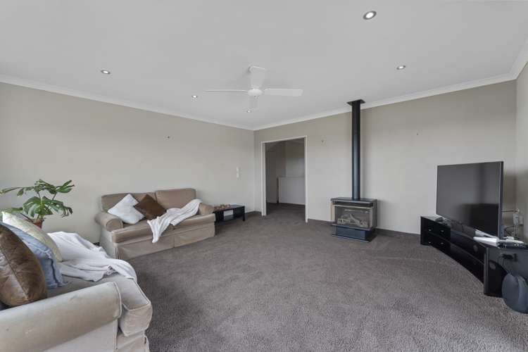 32 Quadrant Heights Paraparaumu_21