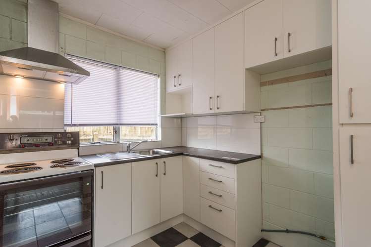 1/20 Mcleod Road Henderson_5