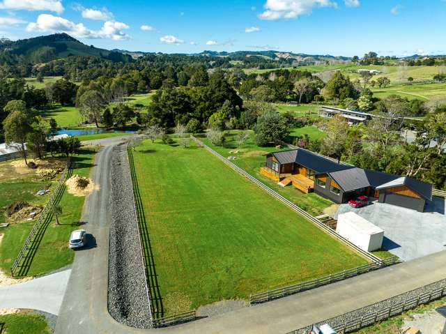 6 Bonnie Doon Place Kauri_1