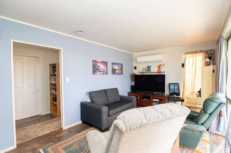 53 River Road Ngatea_11