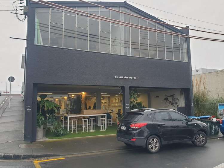 26 Monmonth Street_0