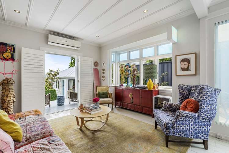 5 Turnbull Road Narrow Neck_13