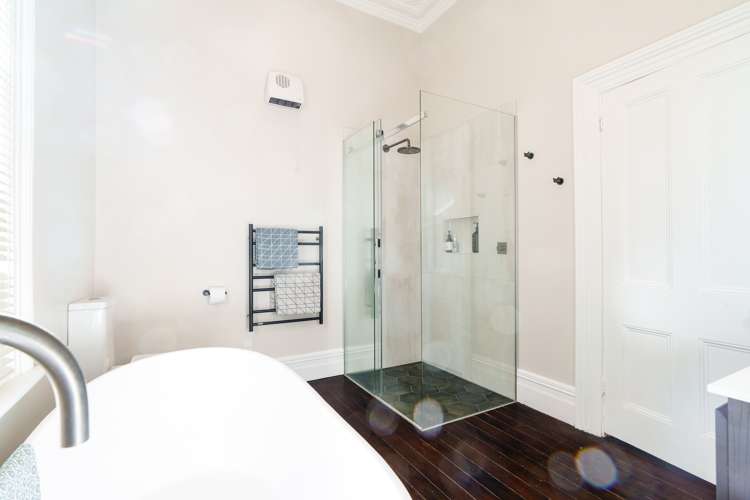 19 Bellevue Street Belleknowes_16