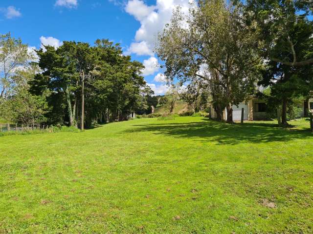 2354 Paparoa Oakleigh Road Mareretu_1