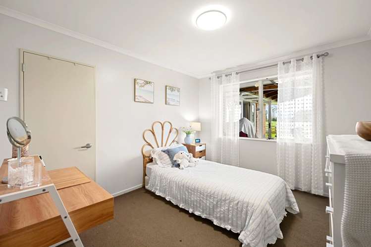 590 Holland Road Eureka_12