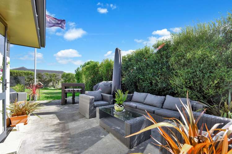 376 Suffolk Road Stoke_14