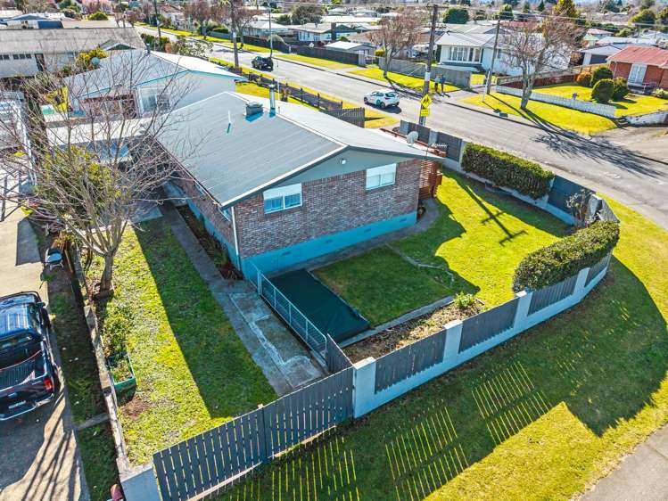 15 May Road Mangakakahi_20