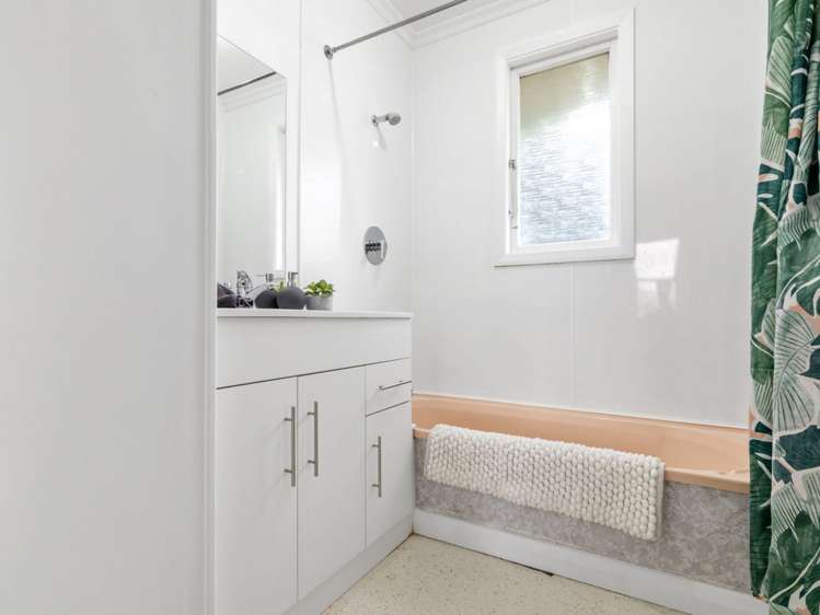 19 Hale Street Blenheim Central_18