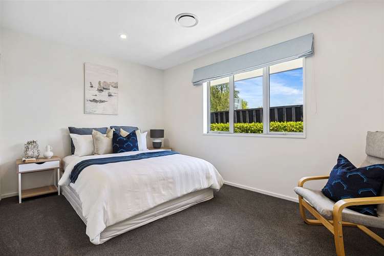 10 Lakebridge Place Parklands_8