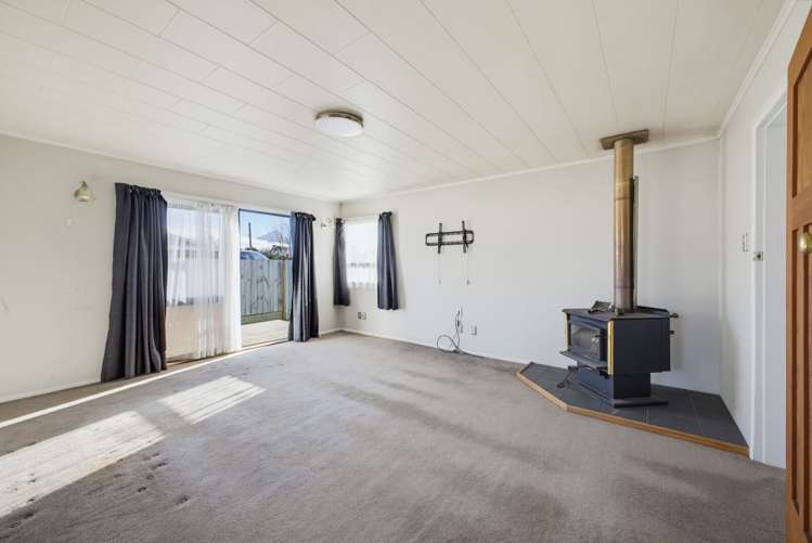 59 Cloten Road Stratford_6