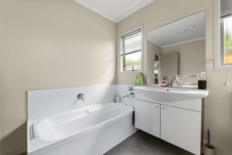 17 Santa Barbara Drive Papamoa_11