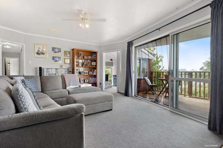 49 Ambler Avenue Glen Eden_5