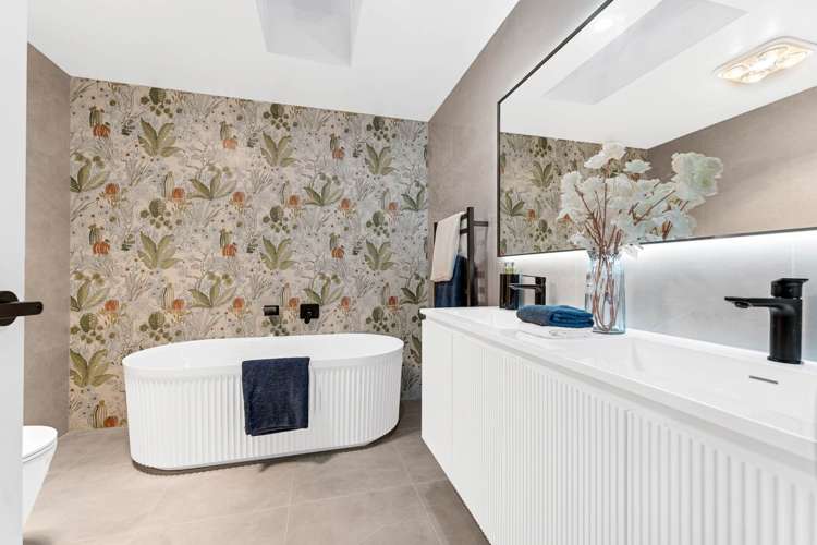 15 Karaka Village Parade Karaka_14