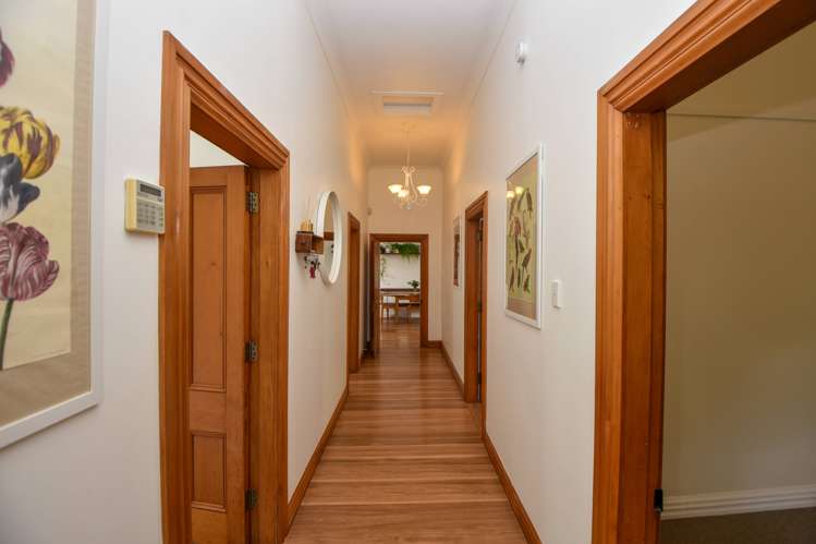 5 Brown Avenue Carterton_5