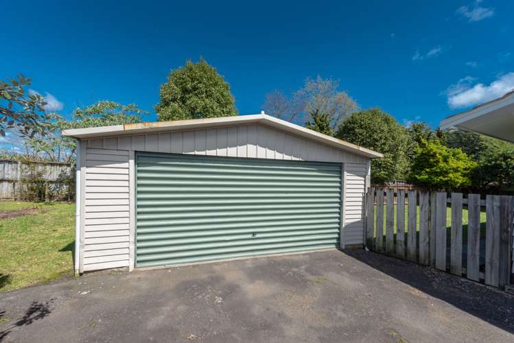 11 Frost Place Pukete_14